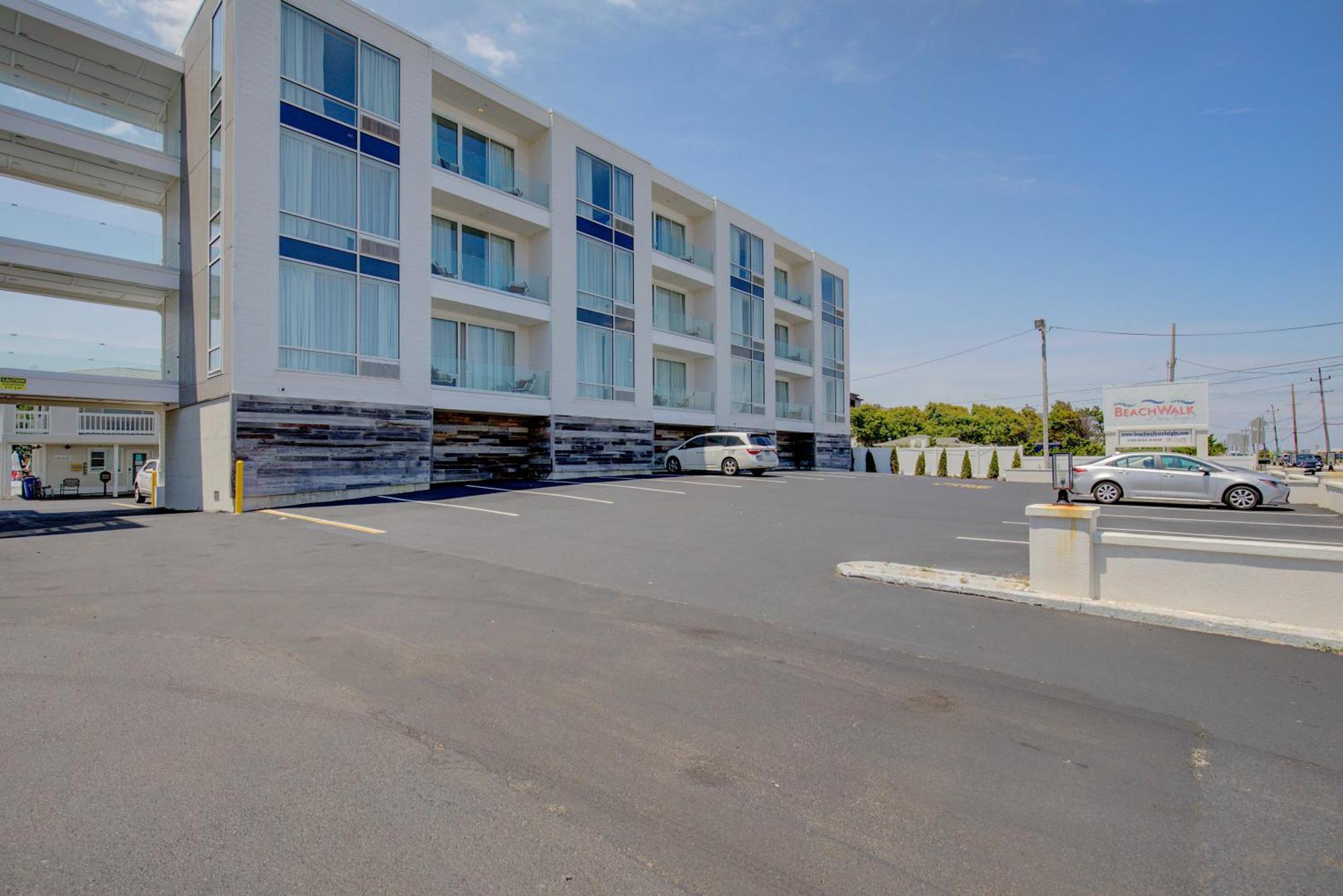 Beachwalk At Hotel 3*